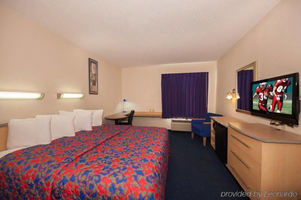 Econo Lodge Laredo Exteriör bild